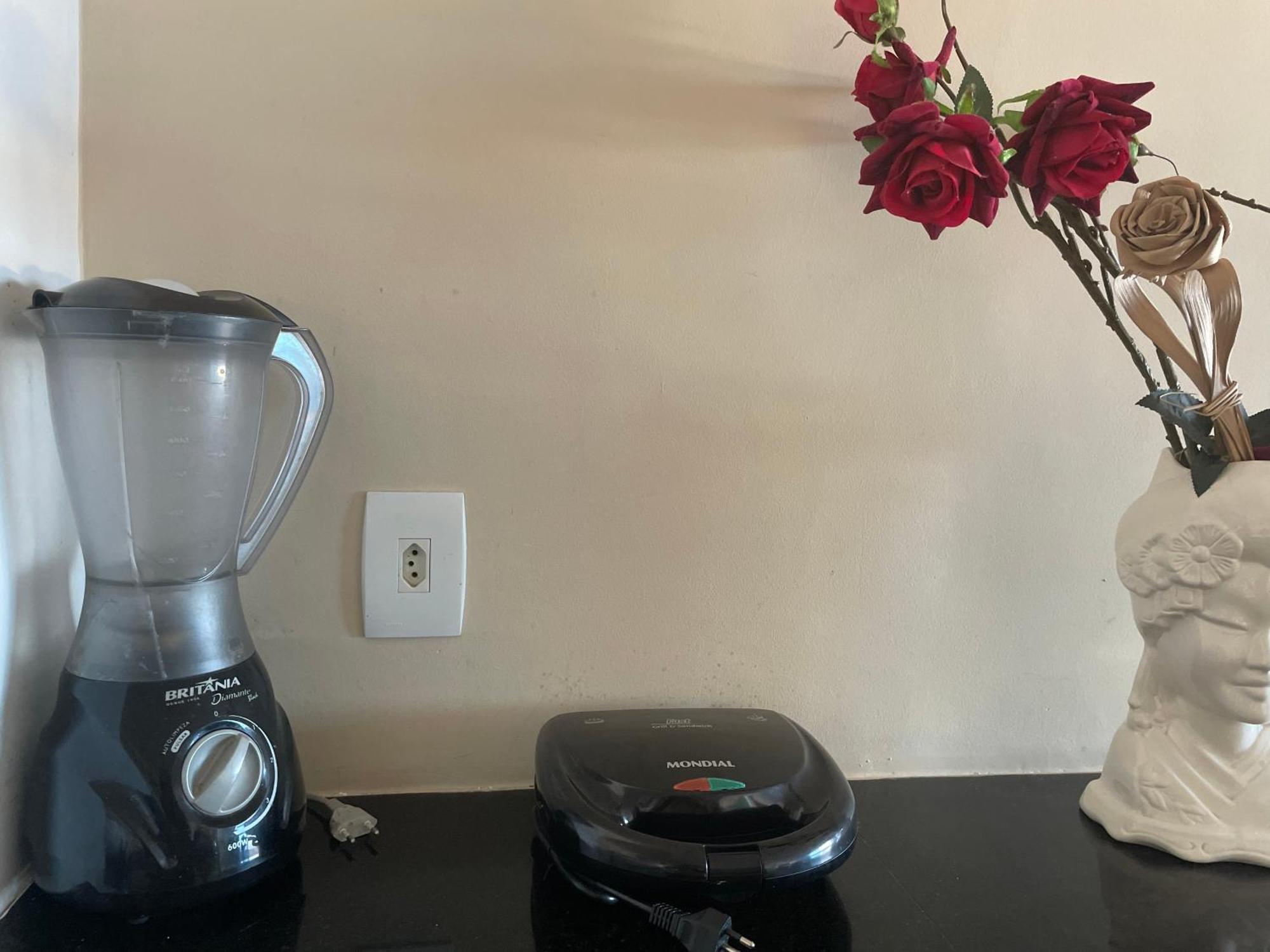 Apartamento Ondina Porto Com Vista Para O Mar Salvador Esterno foto